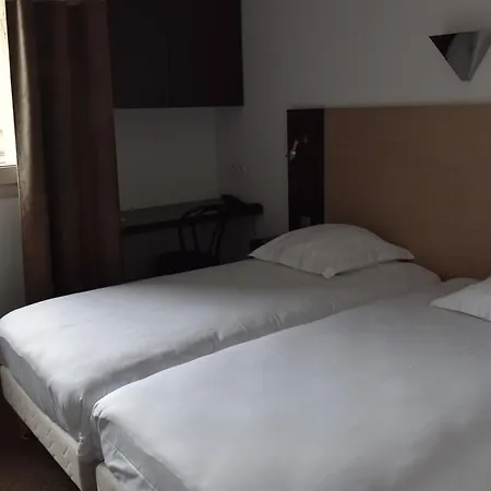 Adonis Arc Aix Hotel