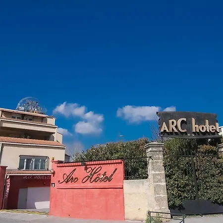 Adonis Arc Aix